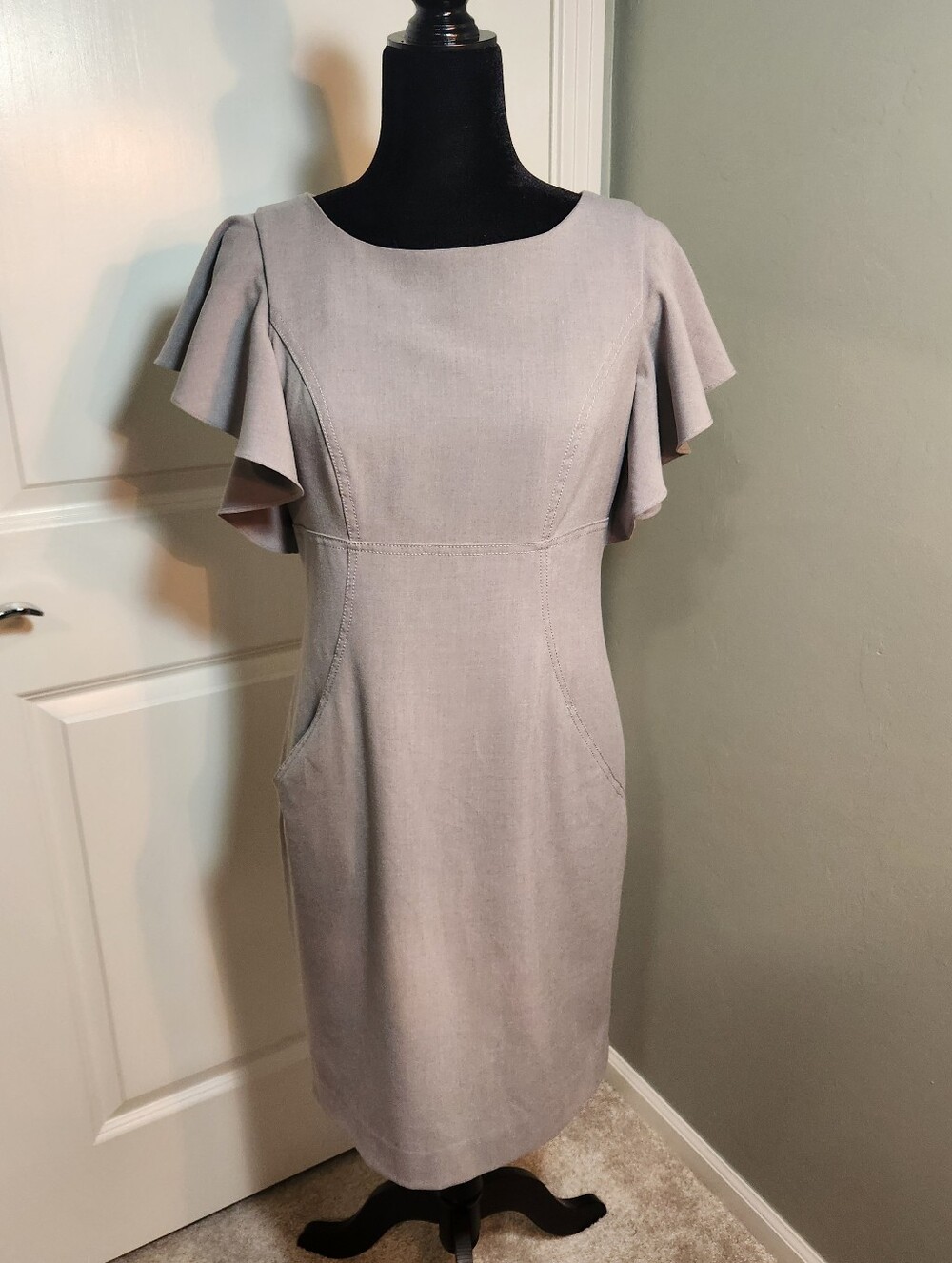 Calvin Klien - Elegant Gray Flutter-Sleeve Sheath Dress